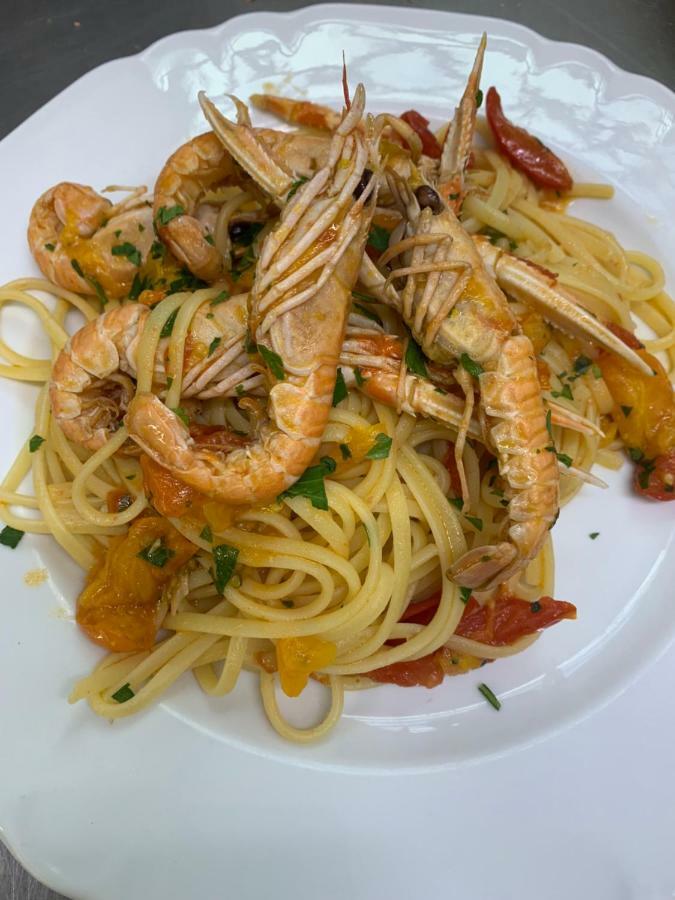 Hotel Mare Azzurro Terracina Luaran gambar